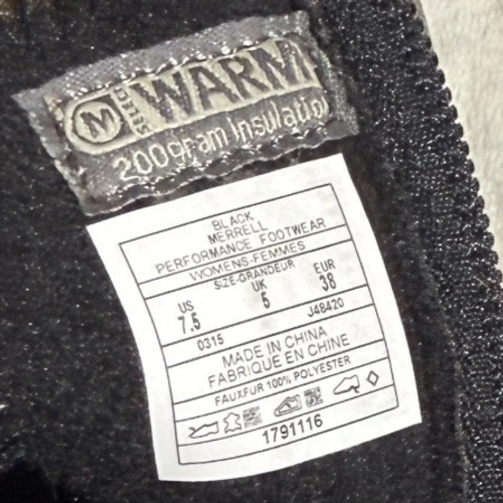 Merrell Women's Waterproof Winter Boots 200g Thinsulate Black Fur Lined Gorpcore